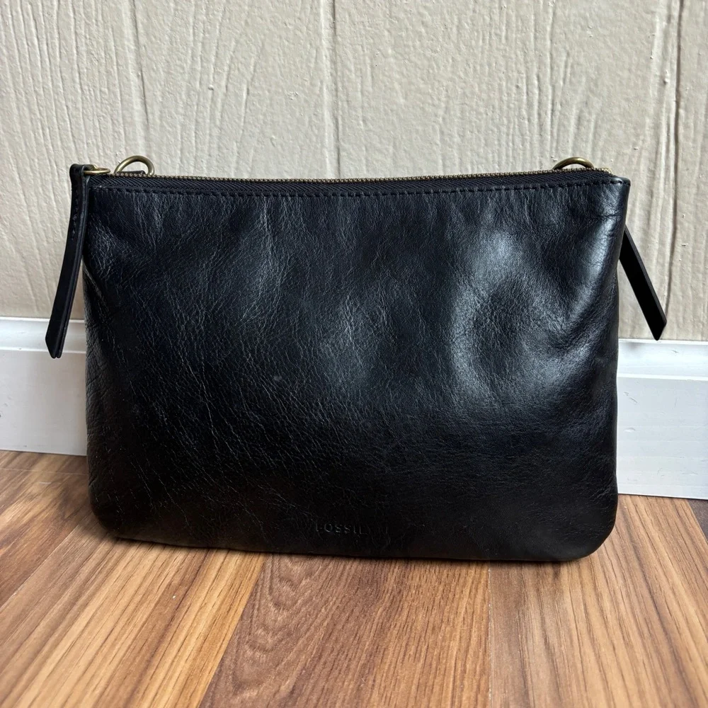 Fossil Genuine Leather Clutch Purse Bag